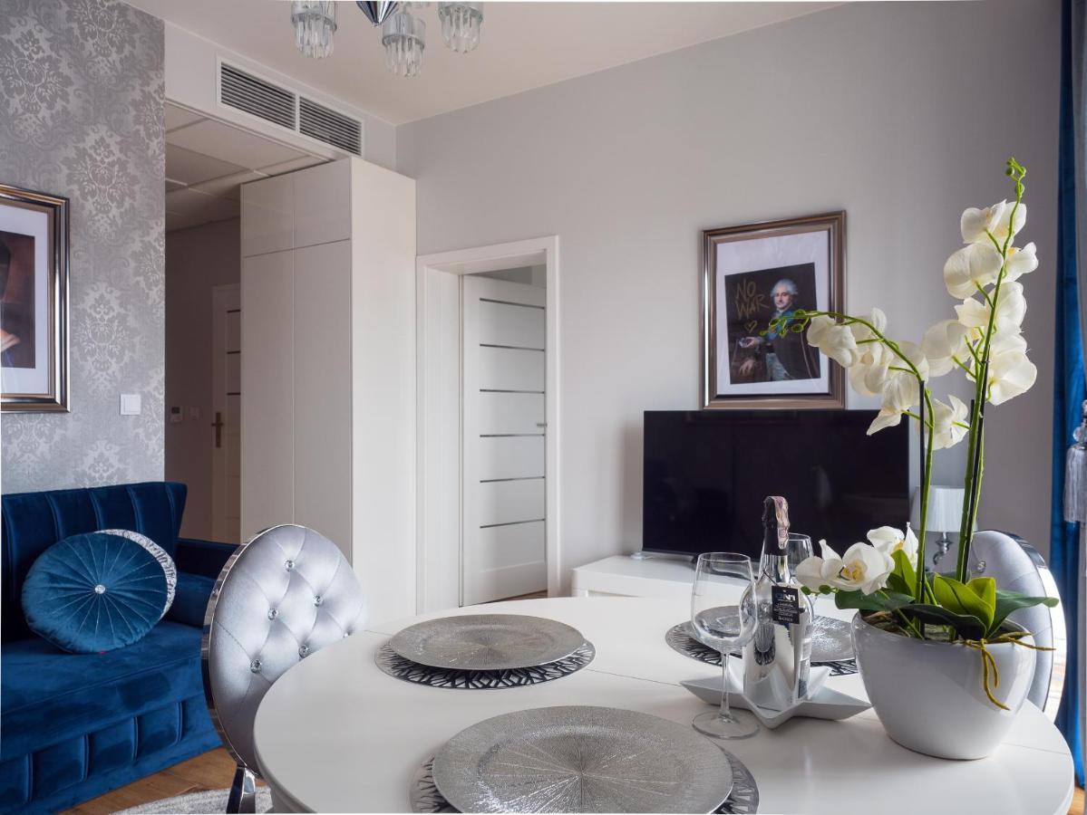 ורשה Prymasa Tysiaclecia 83A City Center Viev Sperate Bedroom By Perfect Apart 530 מראה חיצוני תמונה